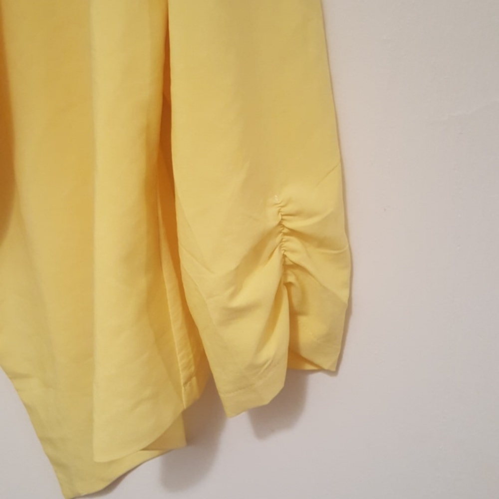 Yellow blazer - Picture 2 of 3